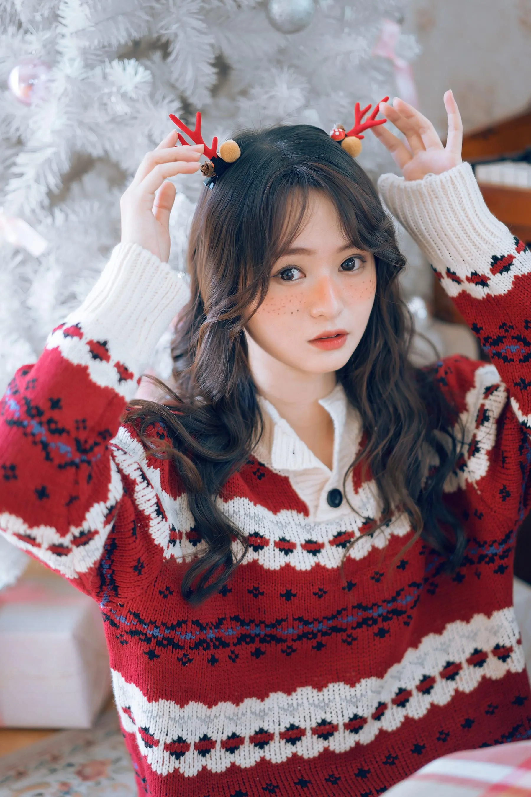 [YITUYU艺图语]2022.02.13 心田花房 乐丝 [24P]插图1